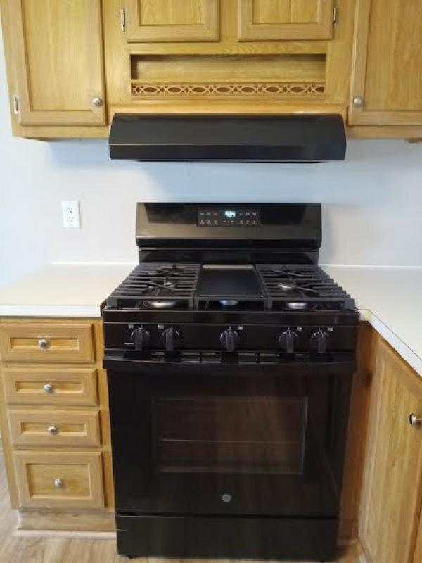 2004 Clayton Homes Mobile Home