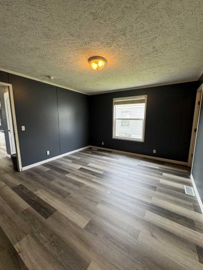 Photo 3 of 15 of home located at 534 E 37th Ave #194 Hobart, IN 46342