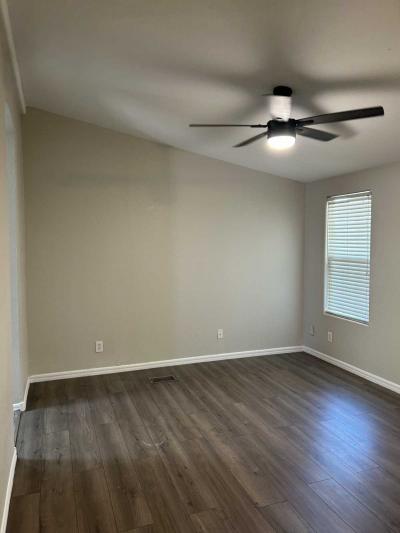 Photo 5 of 18 of home located at 6817 W Taylor St Lot 203 Phoenix, AZ 85043