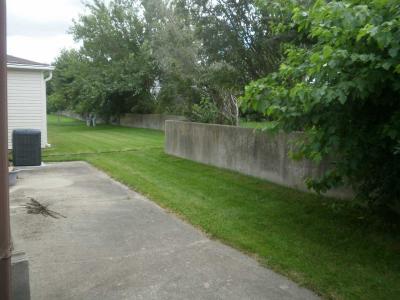 Photo 3 of 17 of home located at 10819 W. Gateway Dr. Frankfort, IL 60423