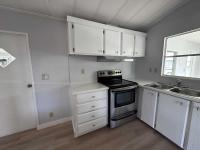 1984 Palm Mobile Home