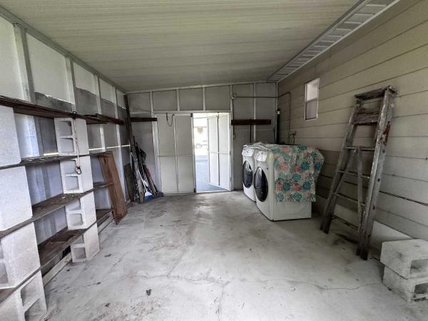 1984 Palm Mobile Home