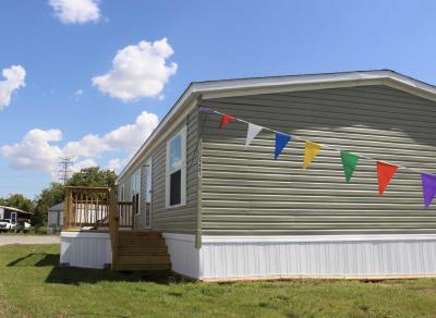 Mobile Home at 9801 Buckingham Fairdale, KY 40118