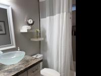 2000 Champion Sunview SE620-2 Mobile Home
