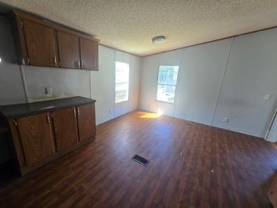 Photo 2 of 19 of home located at 585 Christopher Ln Lawrenceburg, TN 38464