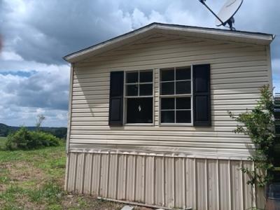 Mobile Home at 118 Delia Young Ln Wartburg, TN 37887