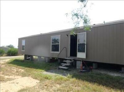 Mobile Home at 5500 Fm 2504 Poteet, TX 78065