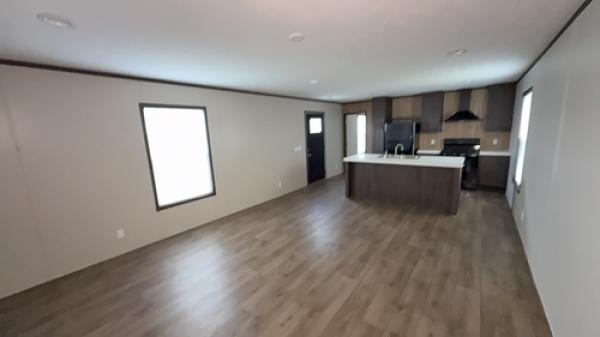 2022 MIYO 35MYO16763AH22 Manufactured Home