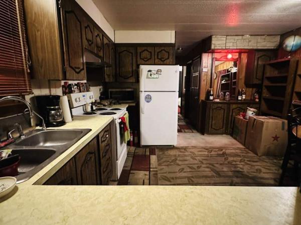 1976 Unknown Manufactured Home