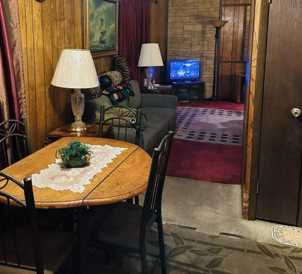1976 Unknown Manufactured Home