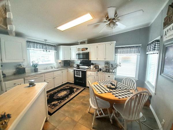 1999 Palm Harbor unknown Mobile Home