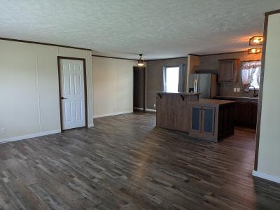 Photo 2 of 12 of home located at 389 N Van Buren Cir Davison, MI 48423