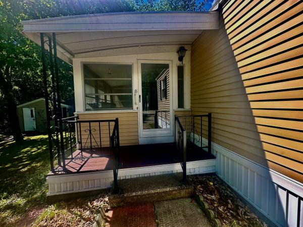 1979 Holiday 14 x 70 - 2 Mobile Home