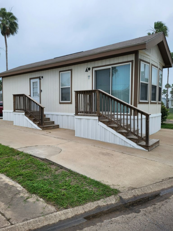 Photo 1 of 2 of home located at 602 N. Victoria Road Rv3259 Donna, TX 78537