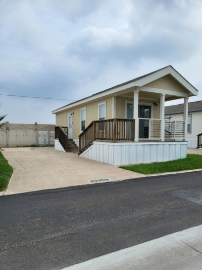 Mobile Home at 602 N. Victoria Road Rv3336 Donna, TX 78537