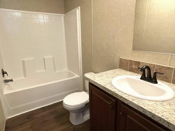 2018 Adventure Mojave Model 4443U Manufactured Home