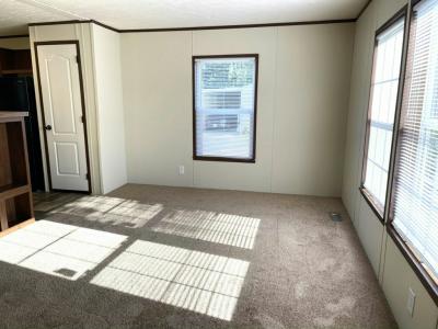 Photo 4 of 20 of home located at 135 Brenta Court Lynwood, IL 60411