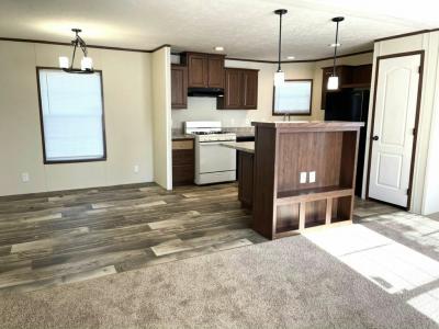 Photo 5 of 20 of home located at 135 Brenta Court Lynwood, IL 60411