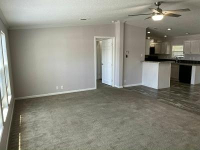Photo 2 of 21 of home located at 517 Remann Rd. Leesburg, FL 34748
