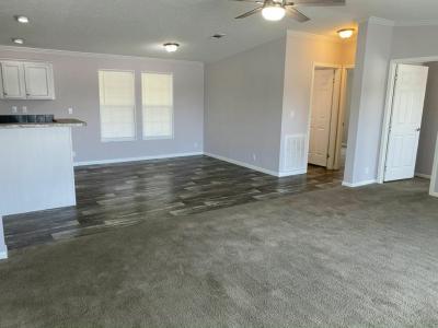 Photo 4 of 21 of home located at 517 Remann Rd. Leesburg, FL 34748