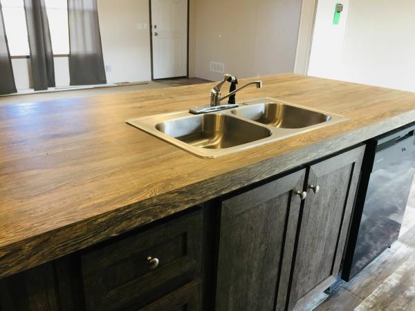 2019 Clayton Homes Inc Pulse Mobile Home