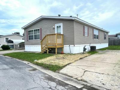 Photo 3 of 27 of home located at 419 Geneva Drive Lynwood, IL 60411