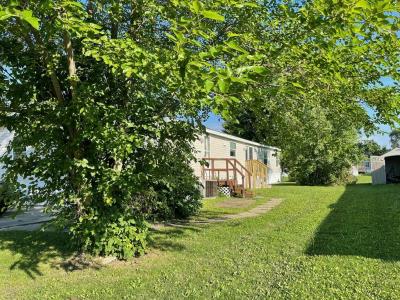 Photo 3 of 24 of home located at 651 Colleen Drive Lynwood, IL 60411