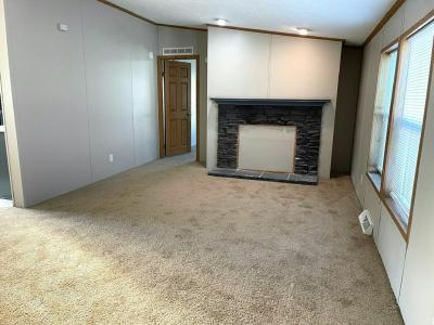 Photo 4 of 24 of home located at 651 Colleen Drive Lynwood, IL 60411