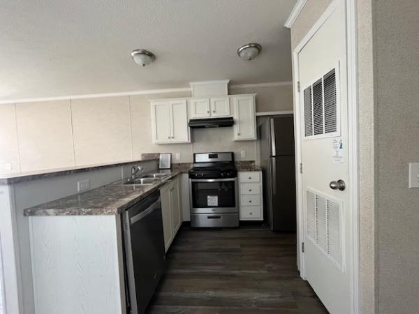 2021 Champion - Fortune Homes 144 FGS1444 201R  Home