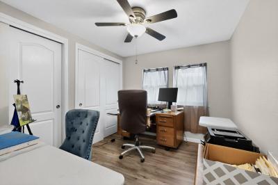 Photo 5 of 10 of home located at 7112 Pan American Fwy NE #198 Albuquerque, NM 87109