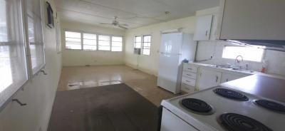 Photo 4 of 8 of home located at 9120 Rawlins Ave Port Richey, FL 34668