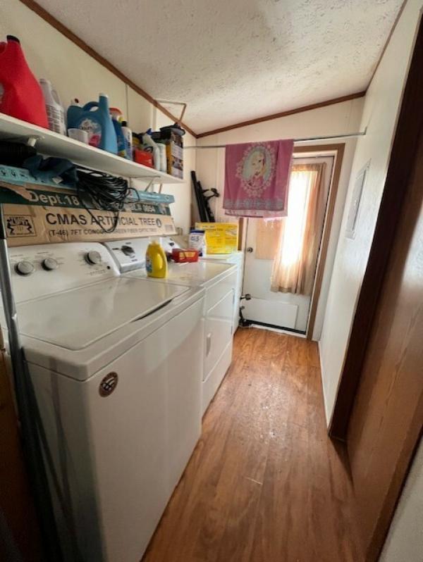 2001 Redman Manufactured Home