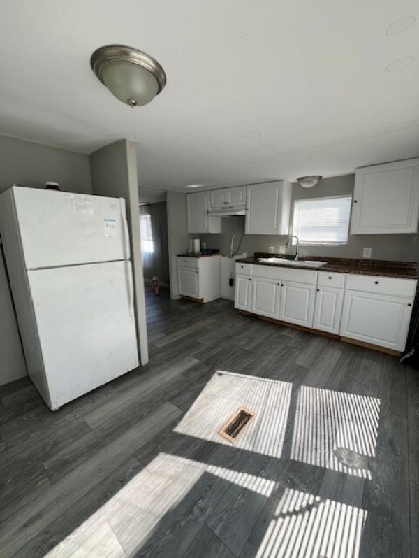 1980 Redman Manufactured Home