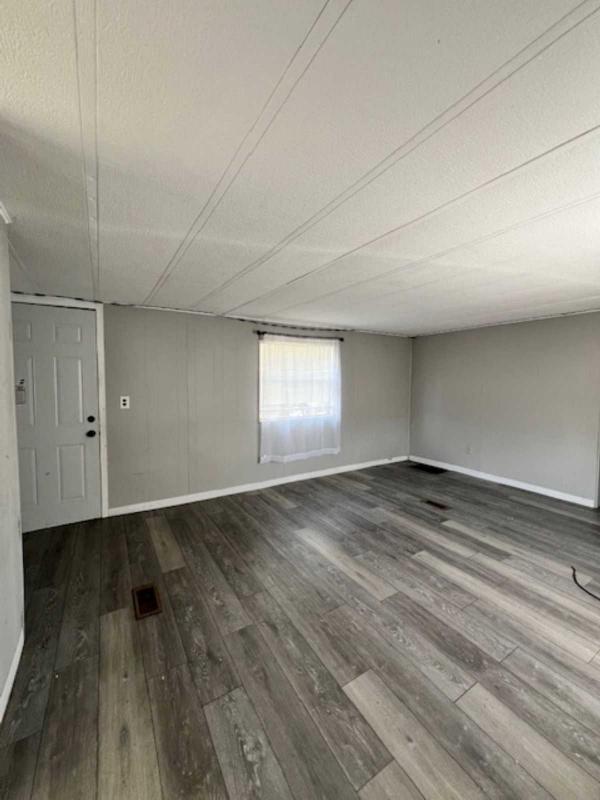 1980 Redman Manufactured Home