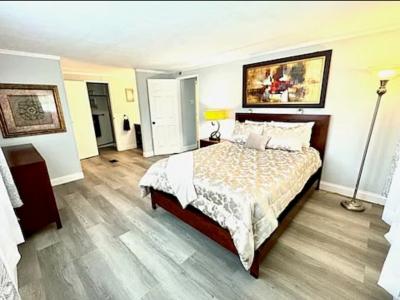 Photo 4 of 8 of home located at 2234 Tucker Ln North Fort Myers, FL 33917