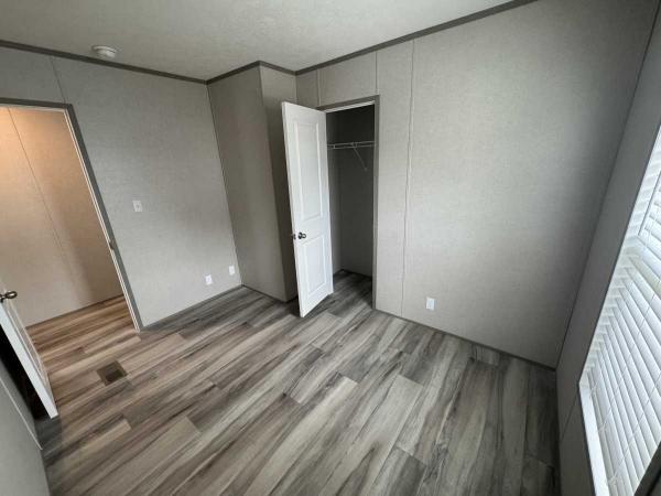 2025 Liberty Blazer 76F Manufactured Home