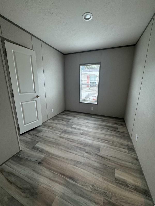 2025 Liberty Blazer 76F Manufactured Home