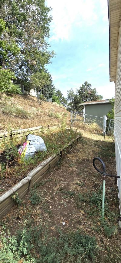 Photo 5 of 20 of home located at 219 Pinto St Golden, CO 80401