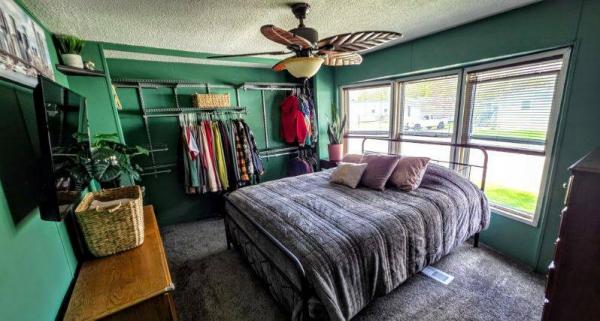 1990 Mobile Home