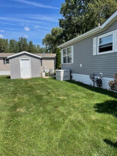 Photo 2 of 17 of home located at 28020 Charlemagne #X083 Romulus, MI 48174