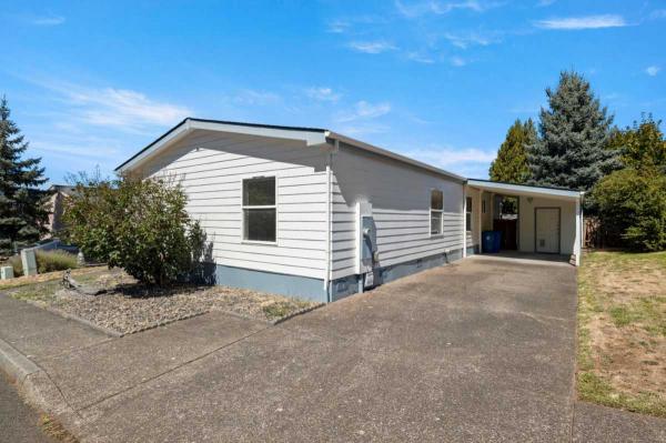 1996 GRANDVILLE Mobile Home For Sale