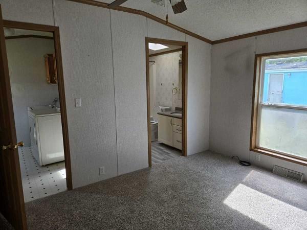 1998 Dutch MH Mobile Home