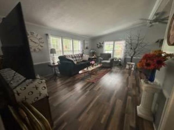SCHULT Manufactured Home