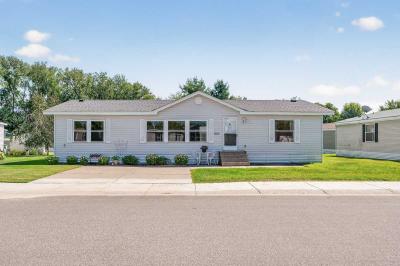 Mobile Home at 10267 Pierce Pl NE Blaine, MN 55434