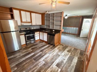Mobile Home at 71 W Us Hwy 6 Lot 085S Valparaiso, IN 46385