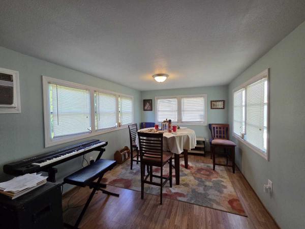 1963 CROS Mobile Home