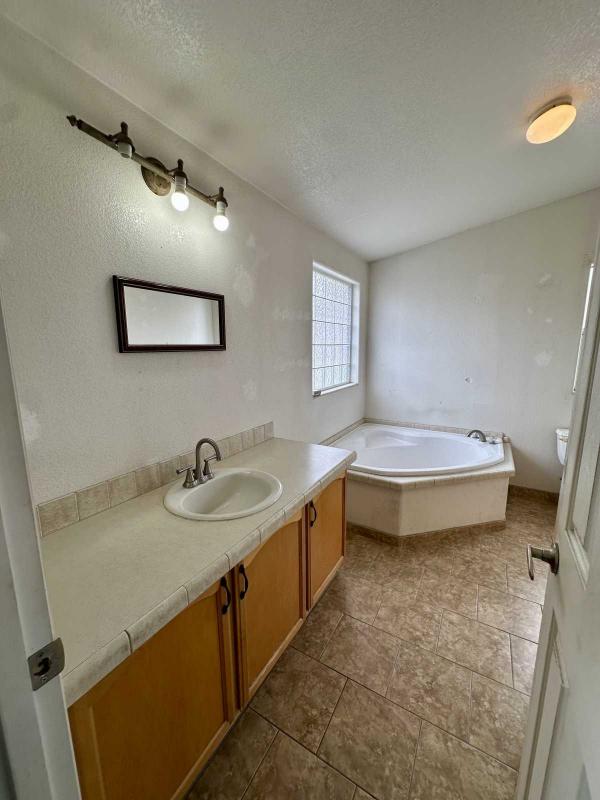 2002 Cavco XL-2856C Manufactured Home