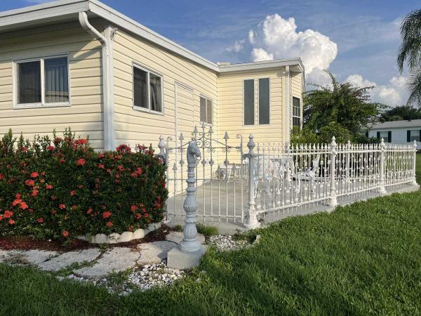 1994 2BA/2BA Mobile Home