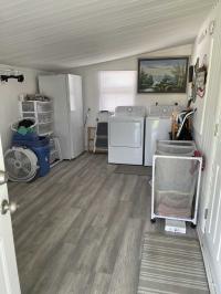 1962 1BR/1BA Mobile Home
