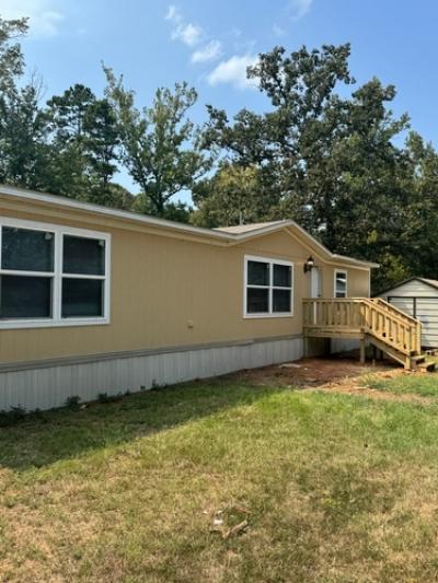Photo 2 of 10 of home located at 335 Whispering Pne Hallsville, TX 75650